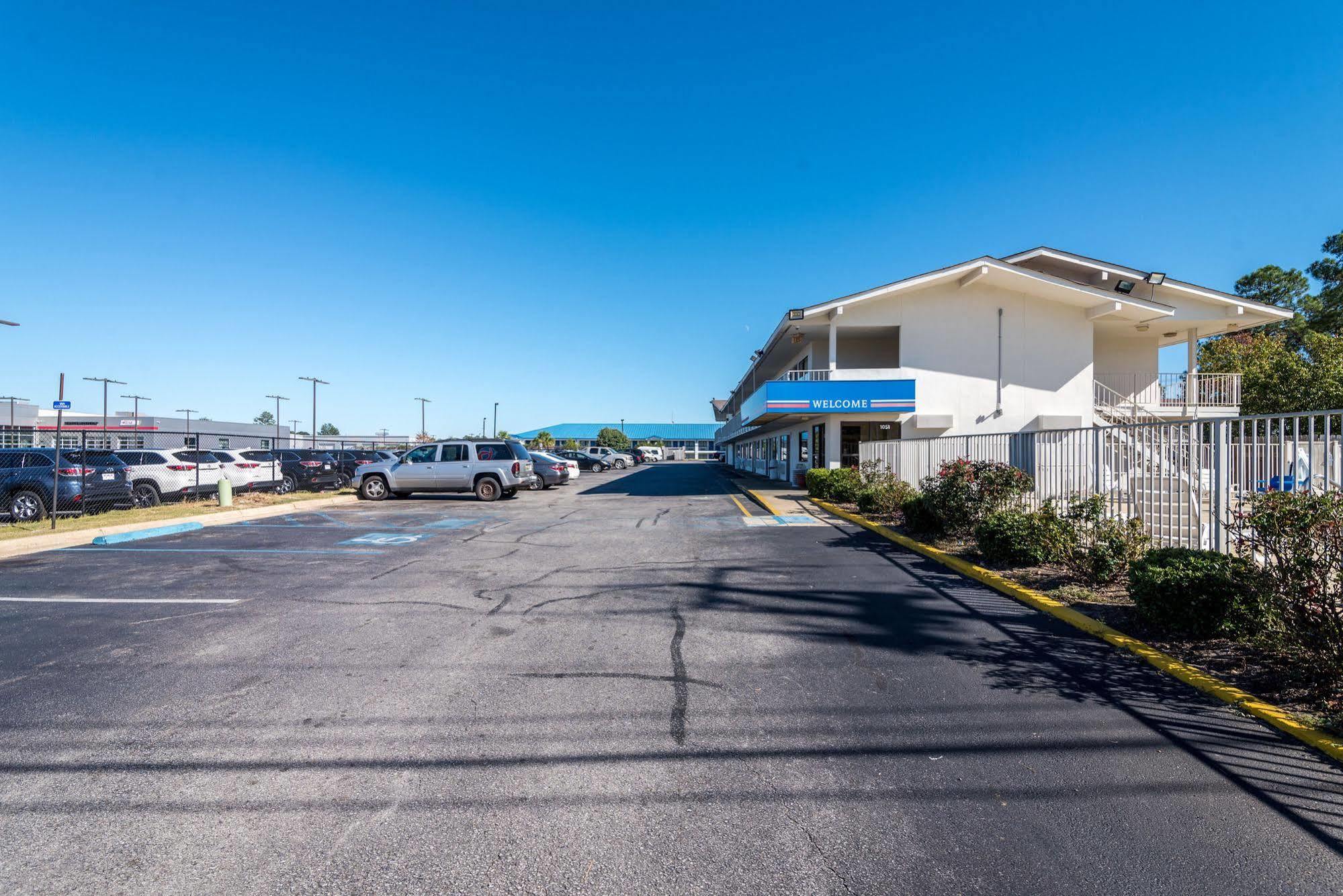 Rodeway Inn Montgomery Luaran gambar