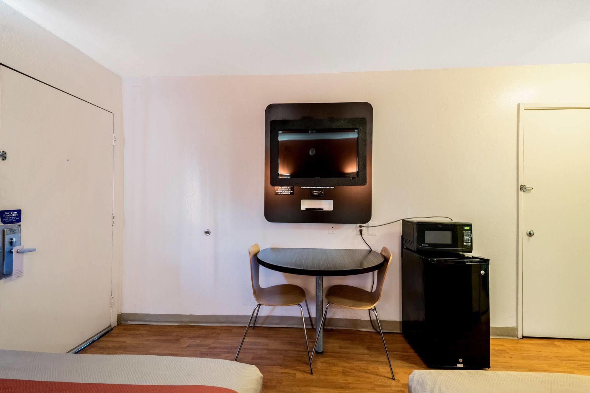 Rodeway Inn Montgomery Luaran gambar