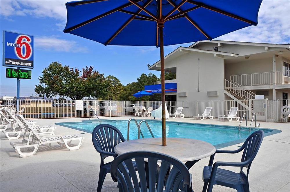 Rodeway Inn Montgomery Kemudahan gambar